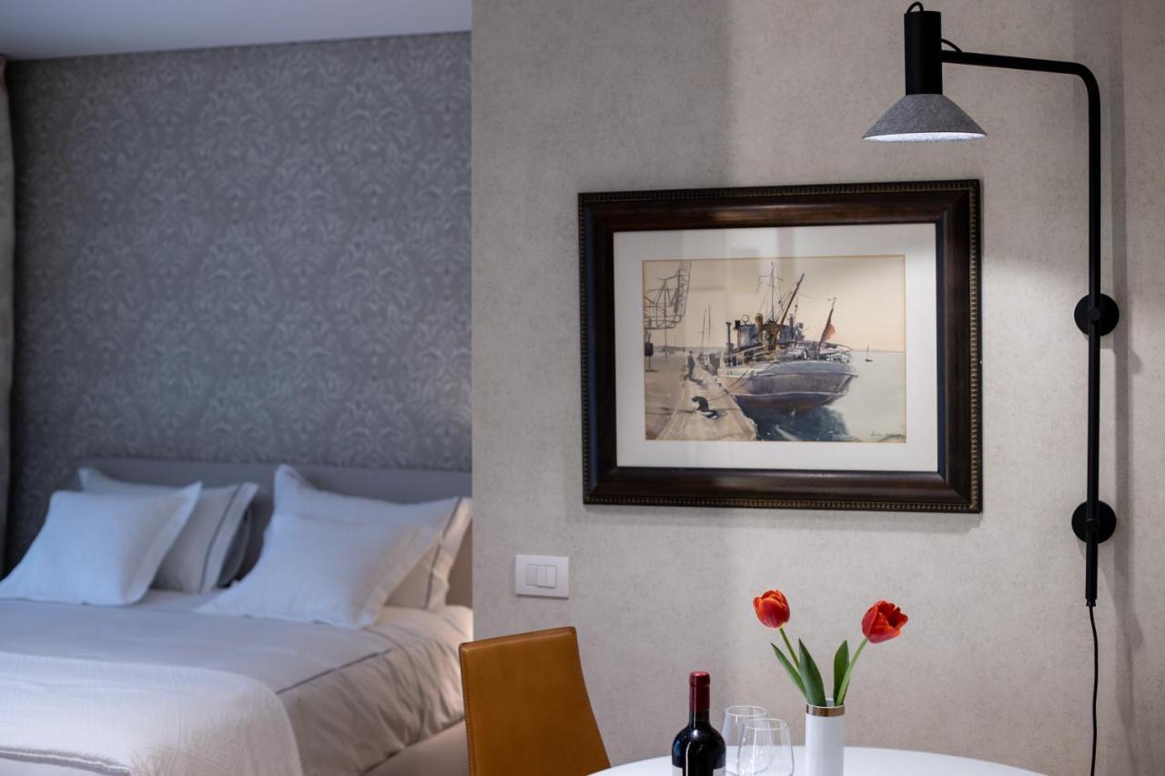 Seven Luxury Suites Tirana Bagian luar foto