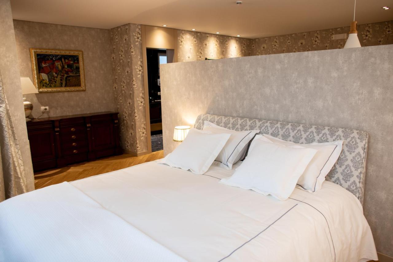 Seven Luxury Suites Tirana Bagian luar foto
